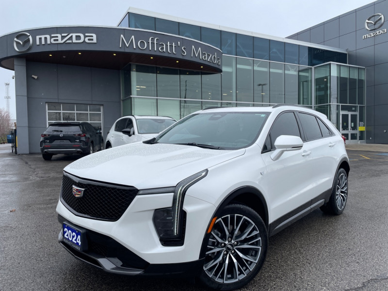 Cadillac XT4 Sport AWD 2024