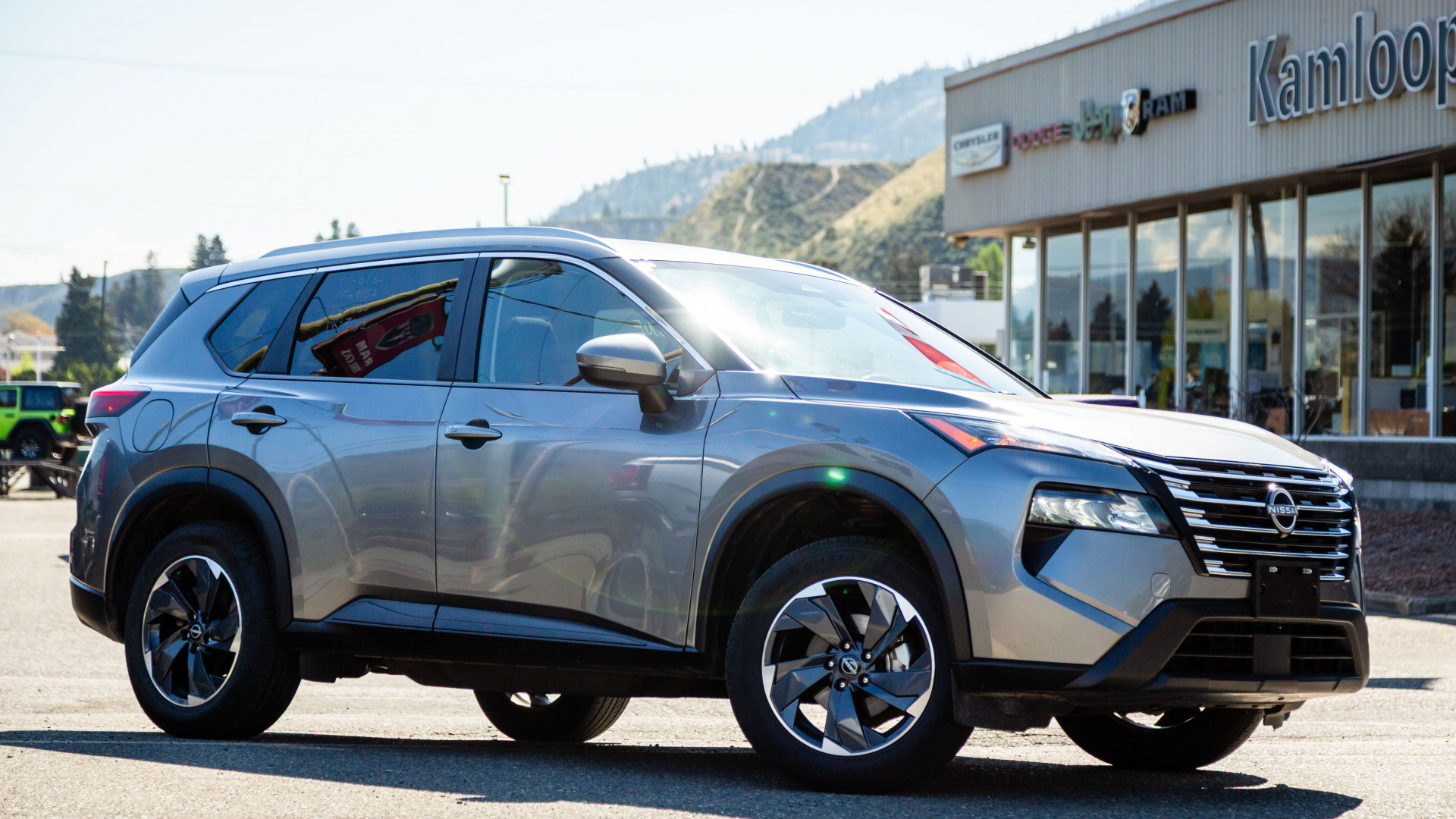 2025 Nissan Rogue Midnight Edition AWD