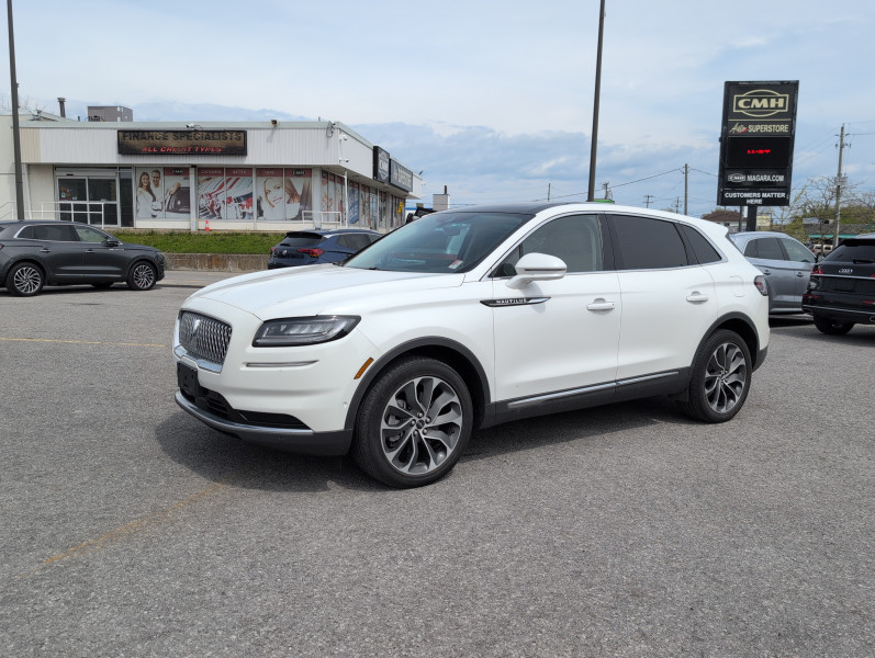 2022 Lincoln Nautilus Reserve AWD