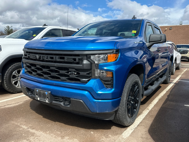 2024 Chevrolet Silverado 1500 Custom Crew Cab 4WD