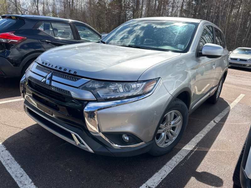 2020 Mitsubishi Outlander ES S-AWC