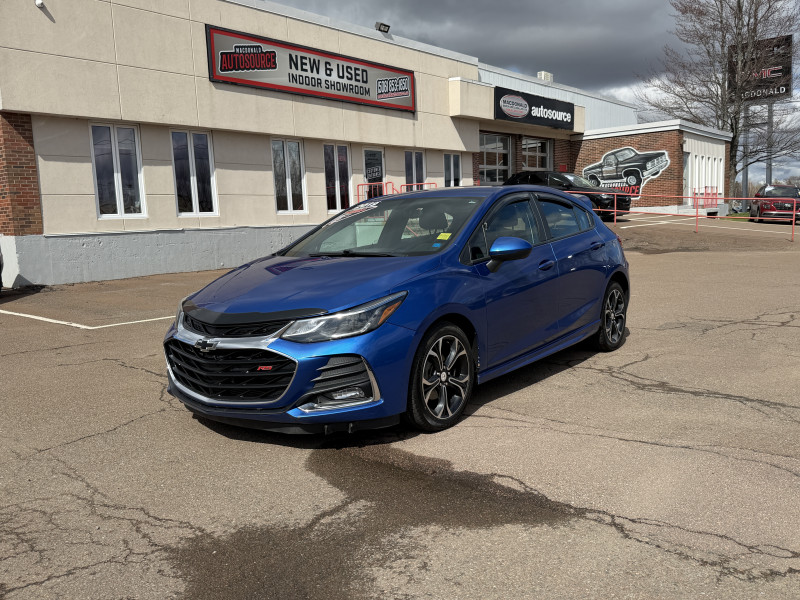 2019 Chevrolet Cruze LT Hatchback FWD