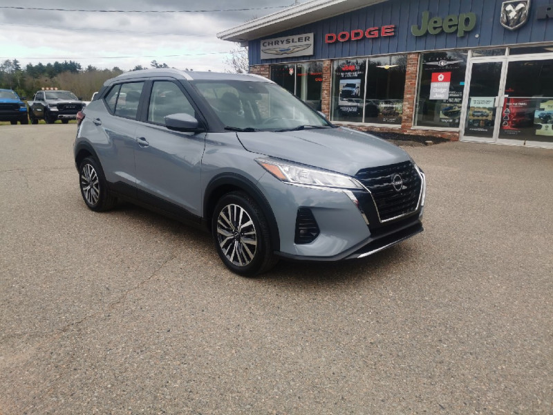 2024 Nissan Kicks SV FWD