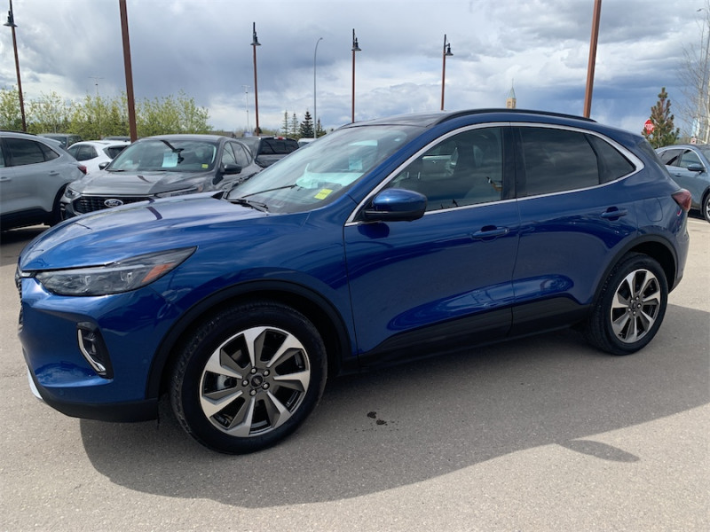 2023 Ford Escape Platinum AWD