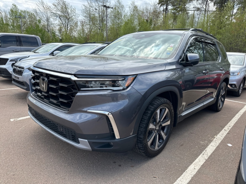 2023 Honda Pilot Touring AWD