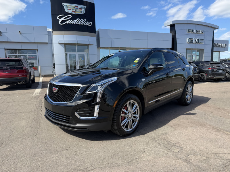 2023 Cadillac XT5 Sport AWD