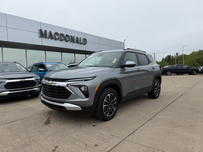 Gray (Sterling Grey Metallic) 2025 Chevrolet Trailblazer LT AWD SUV / Crossover Four-Wheel Drive Automatic