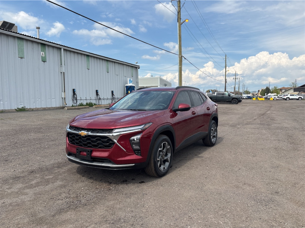 2025 Chevrolet Trax LT FWD