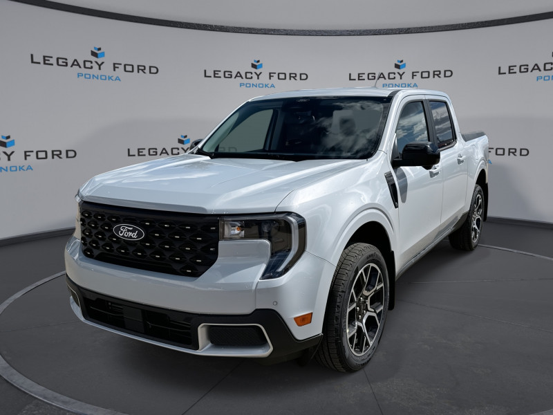 Space Silver 2026 Ford Maverick Lariat SuperCrew AWD Pickup Truck All-Wheel Drive Automatic