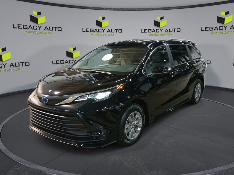 Black 2025 Toyota Sienna Minivan All-Wheel Drive Automatic