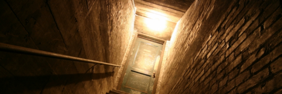 Cover image for post Don't open the door. Whatever you do, don't open the door., by Littlemissstark