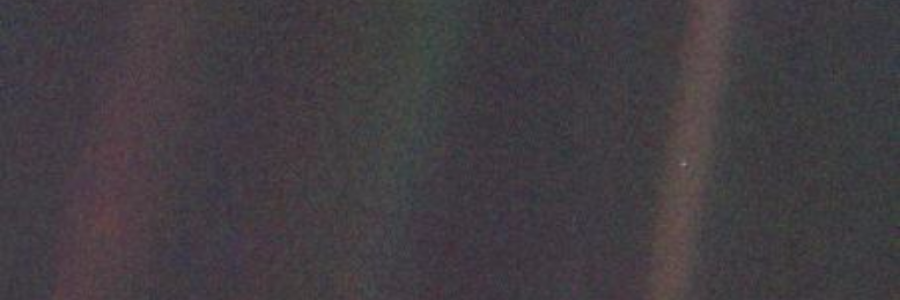 Cover image for post The Pale Blue Dot, by Vi