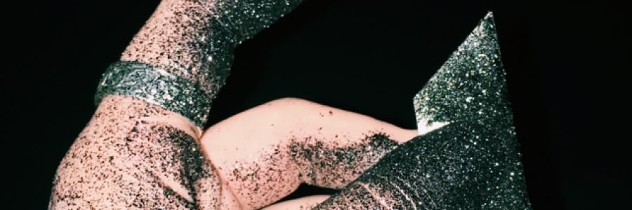 Cover image for post Crying under the stars, by Tereza