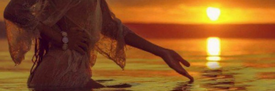 Cover image for post Loving a girl in my world, by TeaRise