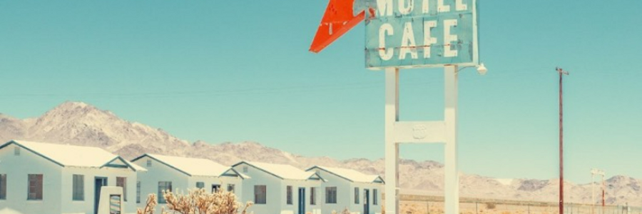 Cover image for post A Long Line of Ordinary..., by Lipplocked