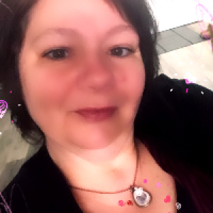 Profile avatar image for JuanitaE