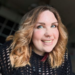 Profile avatar image for SuziSlade