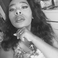 Profile avatar image for DiminyaBrown