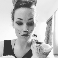 Profile avatar image for Larisa