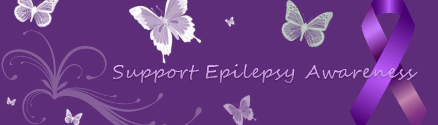 Profile banner image for Robyn_White