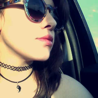 Profile avatar image for izzy_honeybee