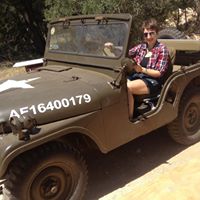 Profile avatar image for elizabethrowlan