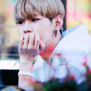 Profile avatar image for WingsofMinsung