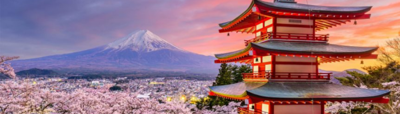 Profile banner image for KimonoPuff15