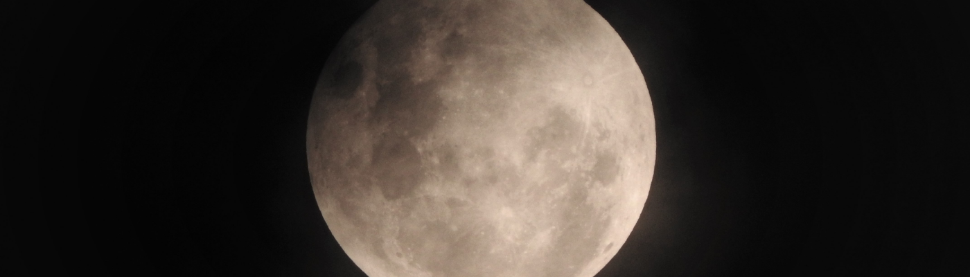 Profile banner image for Yen