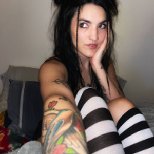 Profile avatar image for AmyErin