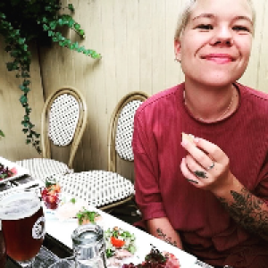 Profile avatar image for Annafalkenberg