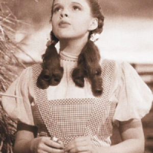 Profile avatar image for ilylilytomlin