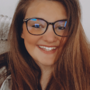 Profile avatar image for Desiree_Hoff