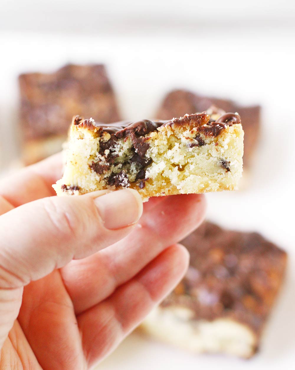 Chocolate Chip Hungarian Shortbread Bars with Kahlua Glaze from SoupAddict.com