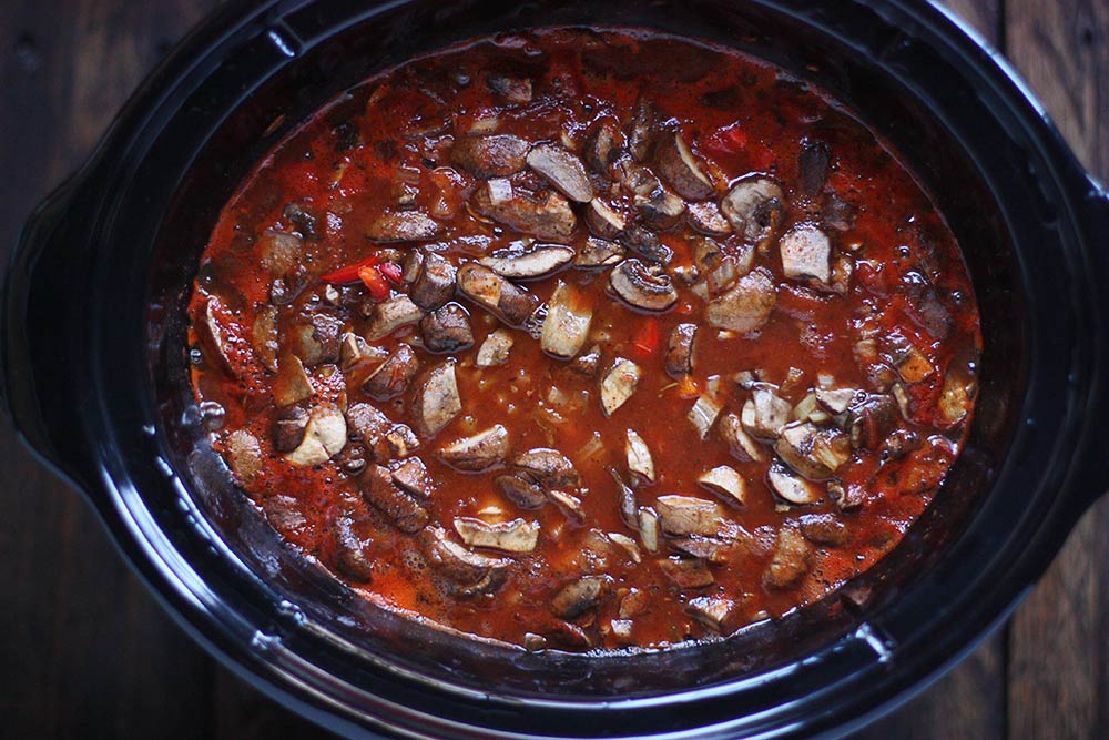 Slow Cooker Chicken Chili Soup from Soupaddict.com
