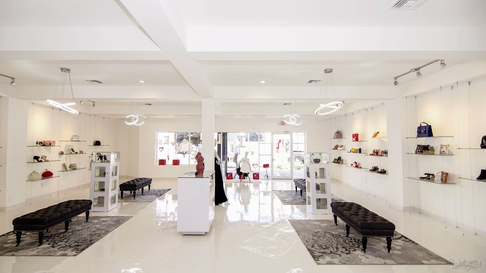 J9 Shoe Salon