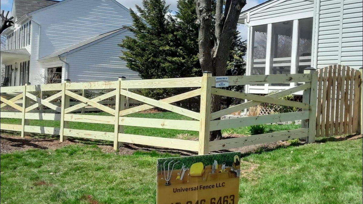 Universal Fence LLC