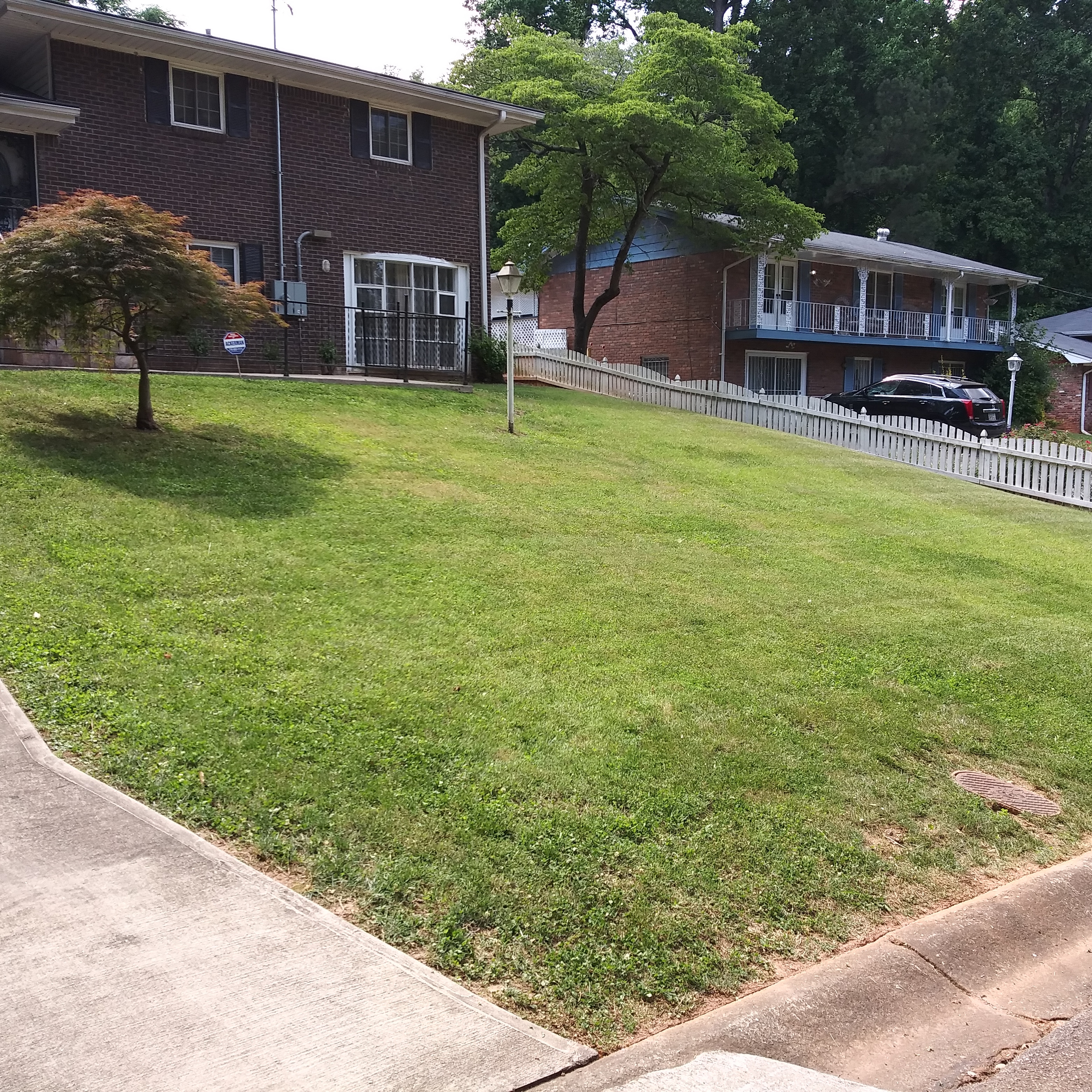 2 City Lawn Care
