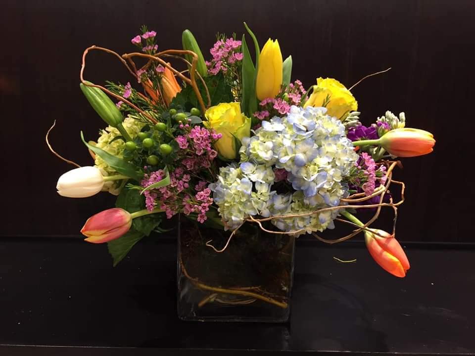 Wine and Roses - Floral Design Classes Image