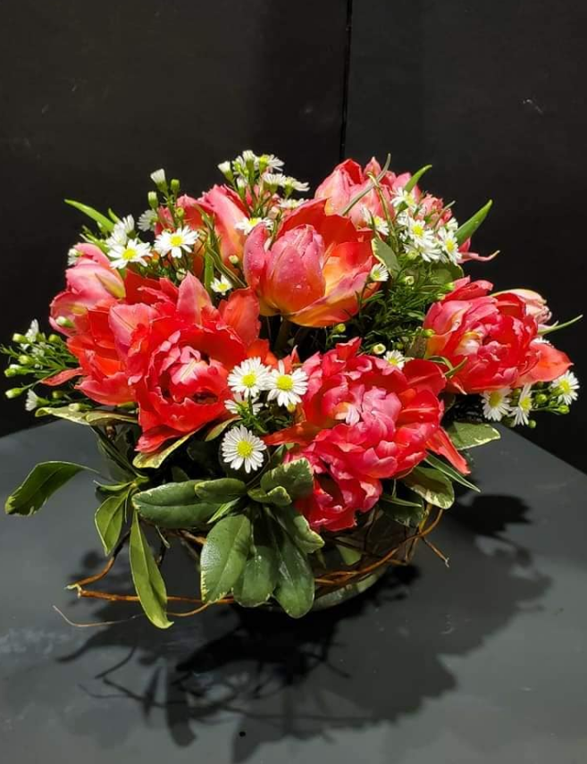 Wine and Roses - Floral Design Classes Image
