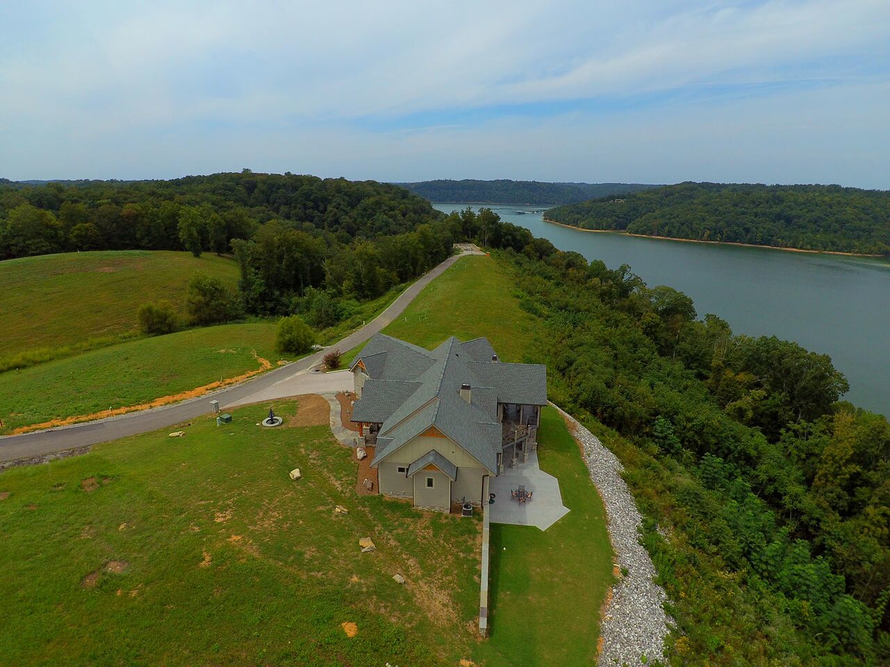 Holly Bend Preserve - Lake View Lots