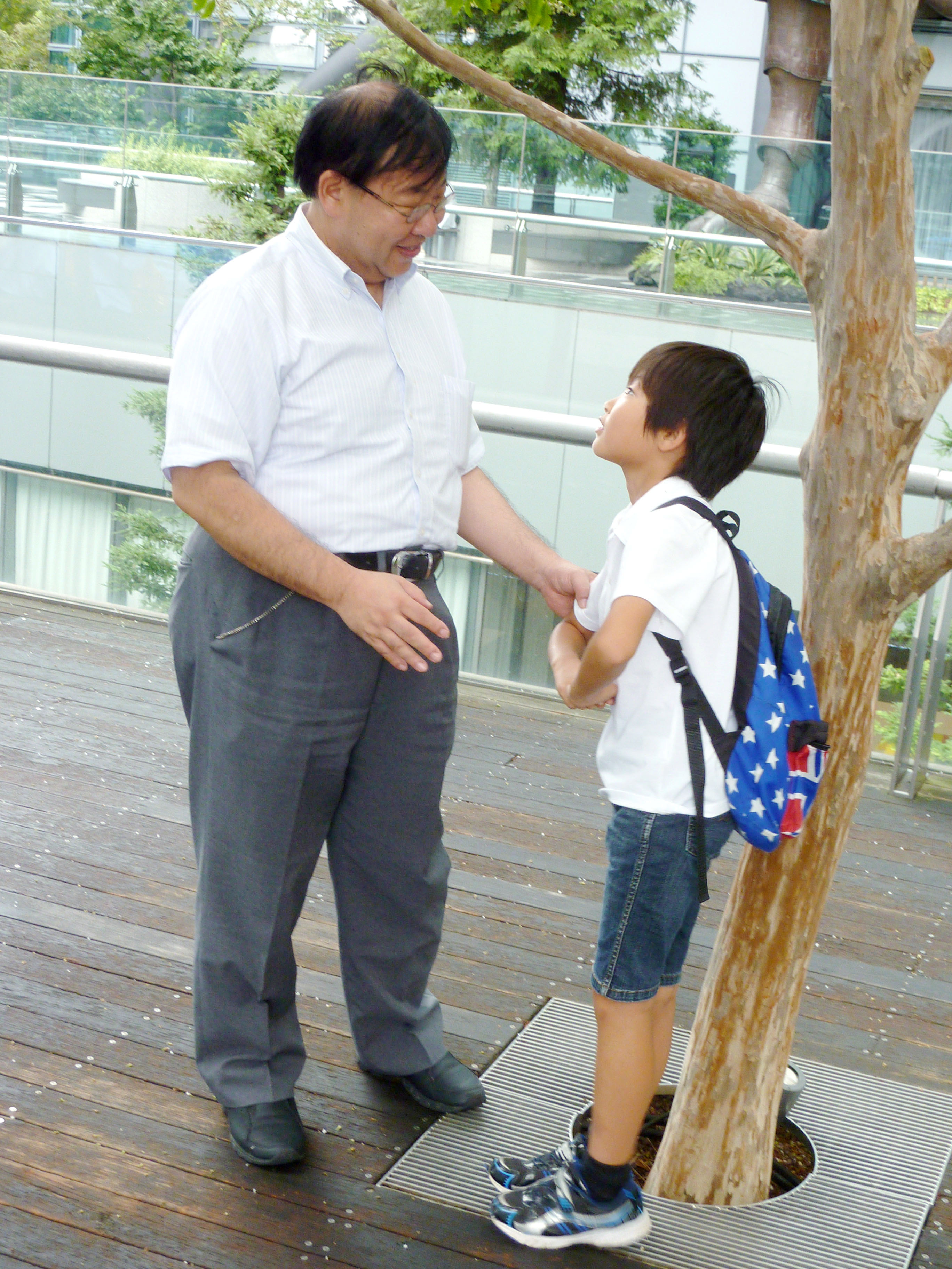 Late-life fatherhood increasing in Japan - Katsuhiko Hirasawa and son