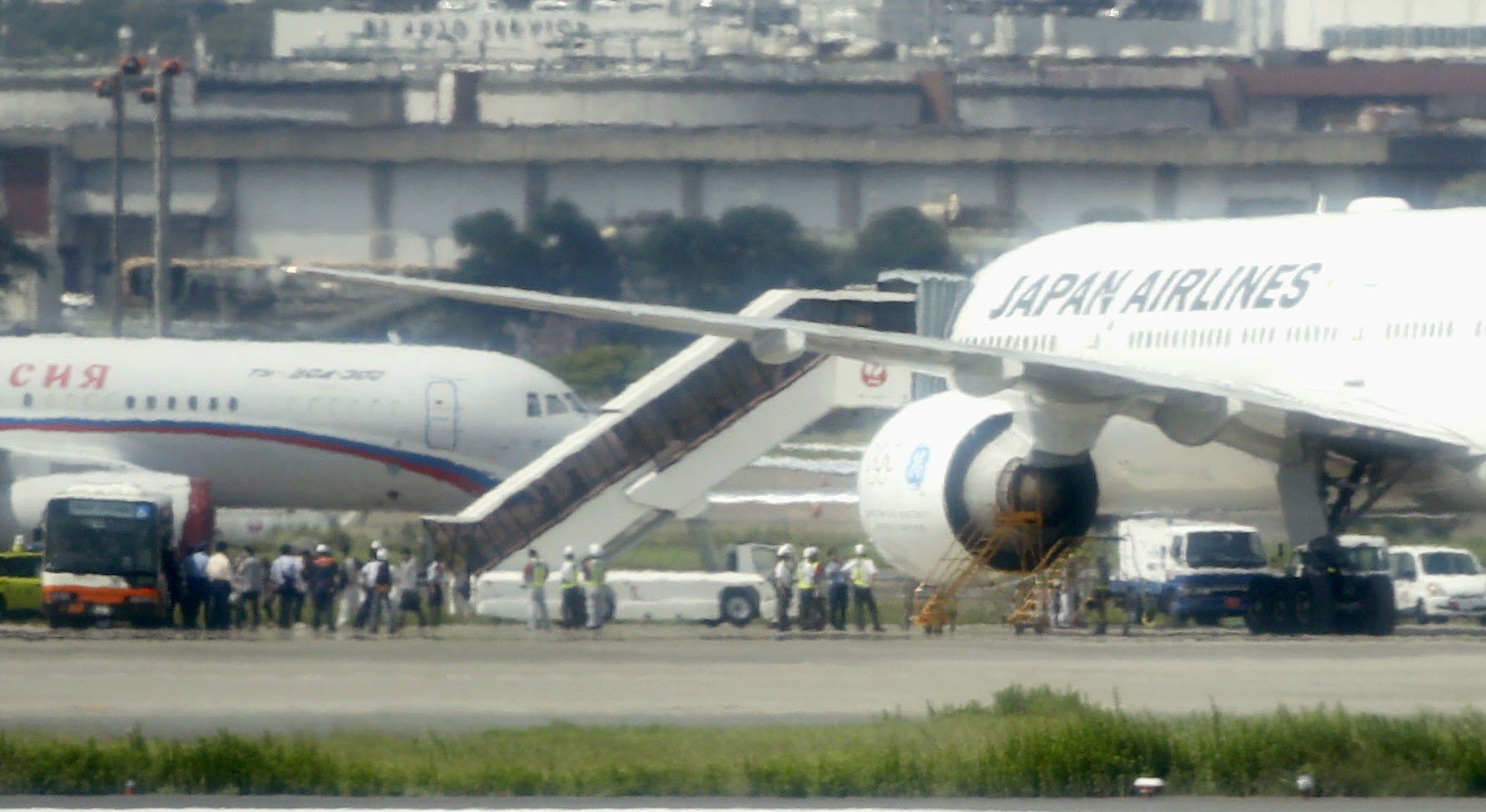 JAL plane makes emergency landing due to engine trouble