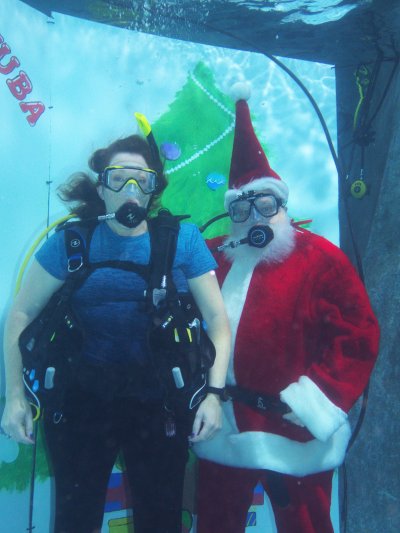 2022 U/W Santa Photos Mannock