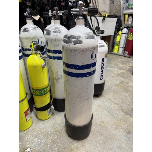 Used HP 120 steel scuba cylinder