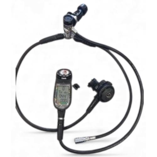 SCUBAPRO MK25 S555 w/ Computer