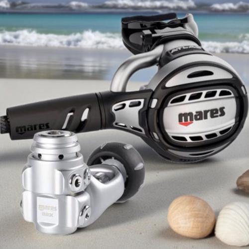 Mares Regulator ATLAS 62X Yoke-Display Open Box