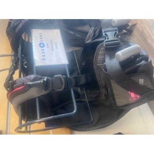 ZUMA XS/XXS MIDNIGHT/PINK-Display Open Box