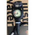 Compass & Analog SPG Pressure Guage console optimally angles Display Open Box