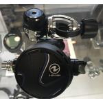 AQUALUNG TITAN REGULATOR-Display Open Box